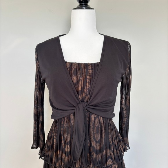 Women's Size M Dress Dark Romantic Pleated Tiered Flirty Cocktail Party Black - Picture 11 of 16